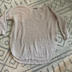 Scoop neck knit sweater